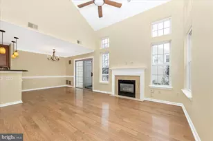 13003 Bridger Dr, Germantown, MD 20874 - Photo 7