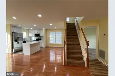 11219 Potomac Oaks Drive, Rockville, MD 20850 - Photo 3