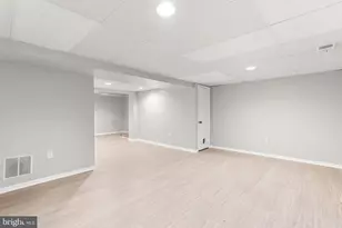 19264 Wheatfield Terrace, Gaithersburg, MD 20879 - Photo 25