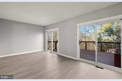 19264 Wheatfield Terrace, Gaithersburg, MD 20879 - Photo 5