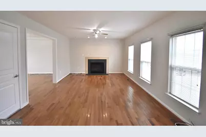 7010 Vega Court, Derwood, MD 20855 - Photo 9