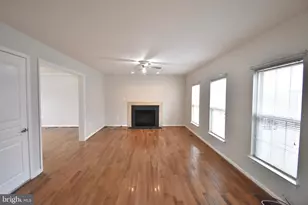 7010 Vega Ct, Derwood, MD 20855 - Photo 9