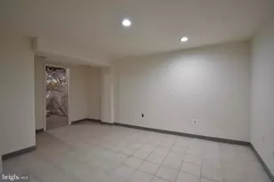 7010 Vega Ct, Derwood, MD 20855 - Photo 23