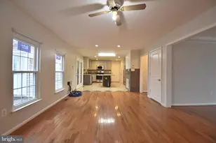 7010 Vega Ct, Derwood, MD 20855 - Photo 5