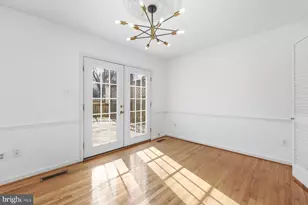 11733 Becket St, Potomac, MD 20854 - Photo 9