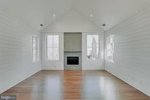 7029 Longwood Dr, Bethesda, MD 20817 - Photo 17