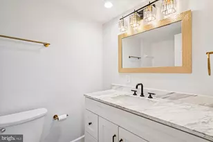 4601 N Park Ave, Chevy Chase, MD 20815 - Photo 19