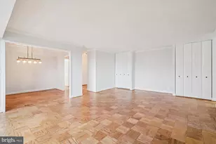 4601 N Park Ave, Chevy Chase, MD 20815 - Photo 5