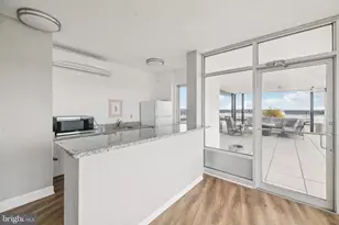 10500 Rockville Pike, Rockville, MD 20852 - Photo 37