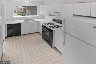 10626 Weymouth St, Bethesda, MD 20814 - Photo 35