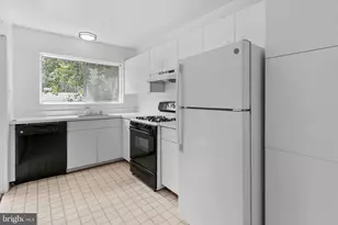 10626 Weymouth St, Bethesda, MD 20814 - Photo 19