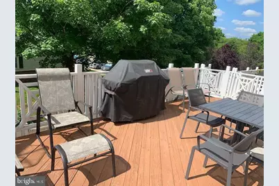 8435 Bells Ridge Terrace, Potomac, MD 20854 - Photo 9