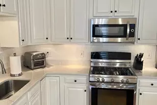 8435 Bells Ridge Terrace, Potomac, MD 20854 - Photo 5