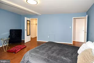 10201 Grosvenor Pl, Rockville, MD 20852 - Photo 23