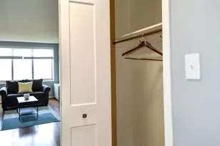 10201 Grosvenor Pl, Rockville, MD 20852 - Photo 25