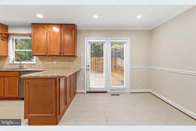 4828 Cloister Drive, Rockville, MD 20852 - Photo 11