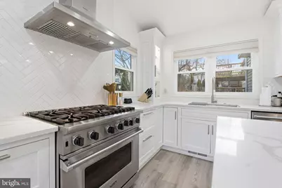 8905 Emory Grove Road, Gaithersburg, MD 20877 - Photo 11