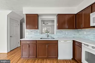 18656 Winding Creek Pl, Germantown, MD 20874 - Photo 11