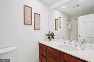 8101 Connecticut Ave, Chevy Chase, MD 20815 - Photo 25