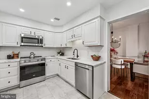 8101 Connecticut Ave, Chevy Chase, MD 20815 - Photo 9