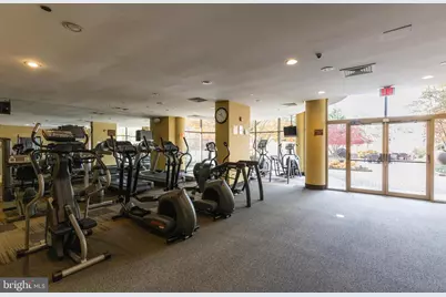 10101 Grosvenor Place #211, Rockville, MD 20852 - Photo 17