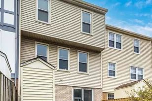 8 Supreme Ct, Gaithersburg, MD 20878 - Photo 23