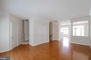 1017 Grand Champion Dr, Rockville, MD 20850 - Photo 9