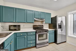 896 Windbrooke Dr, Gaithersburg, MD 20879 - Photo 5