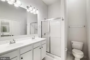 449 Leaning Oak St, Gaithersburg, MD 20878 - Photo 15