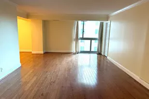 4601 N Park Ave, Chevy Chase, MD 20815 - Photo 7