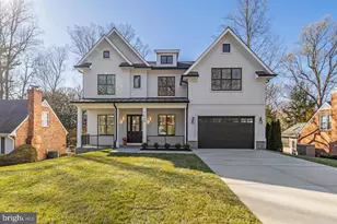 7008 Amy Ln, Bethesda, MD 20817 - Photo 11