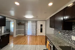 12220 Centerhill St, Silver Spring, MD 20902 - Photo 9