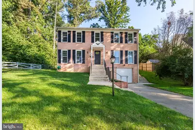 10541 Farnham Drive, Bethesda, MD 20814 - Photo 3