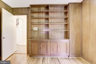 10541 Farnham Dr, Bethesda, MD 20814 - Photo 33