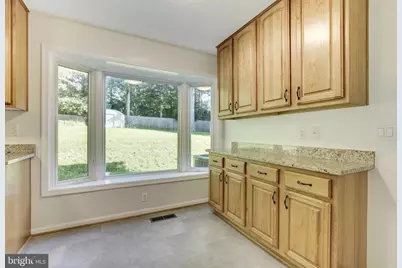 10541 Farnham Drive, Bethesda, MD 20814 - Photo 21