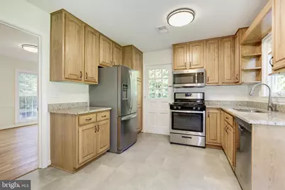 10541 Farnham Drive, Bethesda, MD 20814 - Photo 27