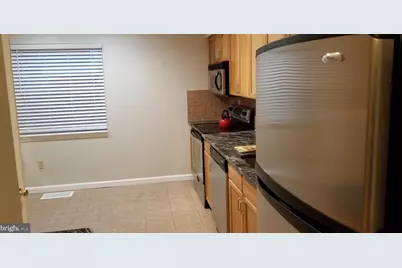 12214 Greenleaf Avenue, Potomac, MD 20854 - Photo 21