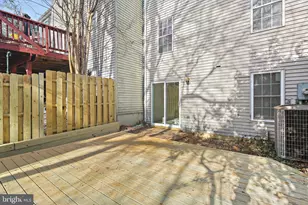 19105 Cherry Bend Dr, Germantown, MD 20874 - Photo 33