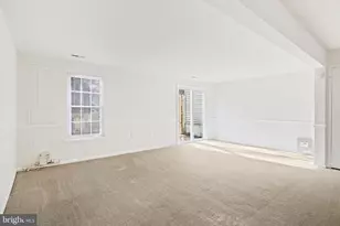 19105 Cherry Bend Dr, Germantown, MD 20874 - Photo 27