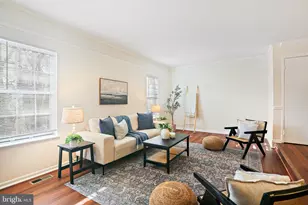 19105 Cherry Bend Dr, Germantown, MD 20874 - Photo 5