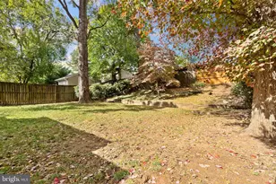 12312 Valleywood Dr, Silver Spring, MD 20902 - Photo 51