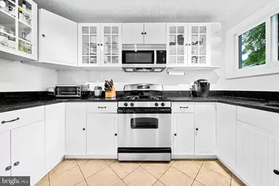 12312 Valleywood Drive, Silver Spring, MD 20902 - Photo 9