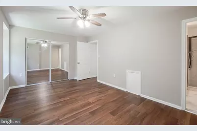 838 College Parkway #11-838, Rockville, MD 20850 - Photo 5