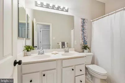 558 Longhorn Crescent, Rockville, MD 20850 - Photo 33