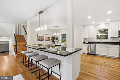 12130 Ambleside Drive, Potomac, MD 20854 - Photo 9