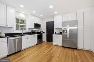 12130 Ambleside Dr, Potomac, MD 20854 - Photo 11