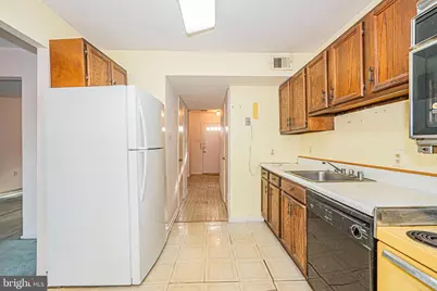 16 Ingleside Court, Rockville, MD 20850 - Photo 11