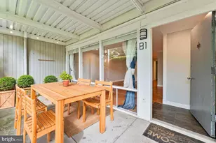 7541 Spring Lake Dr, Bethesda, MD 20817 - Photo 3