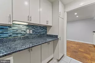 7541 Spring Lake Dr, Bethesda, MD 20817 - Photo 11