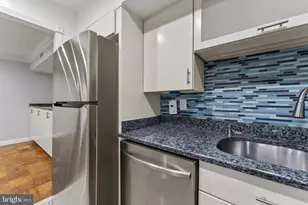 7541 Spring Lake Dr, Bethesda, MD 20817 - Photo 15